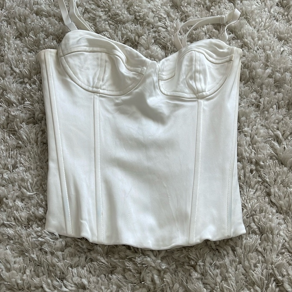 ARITZIA SATIN CORSET GOOD CONDITION